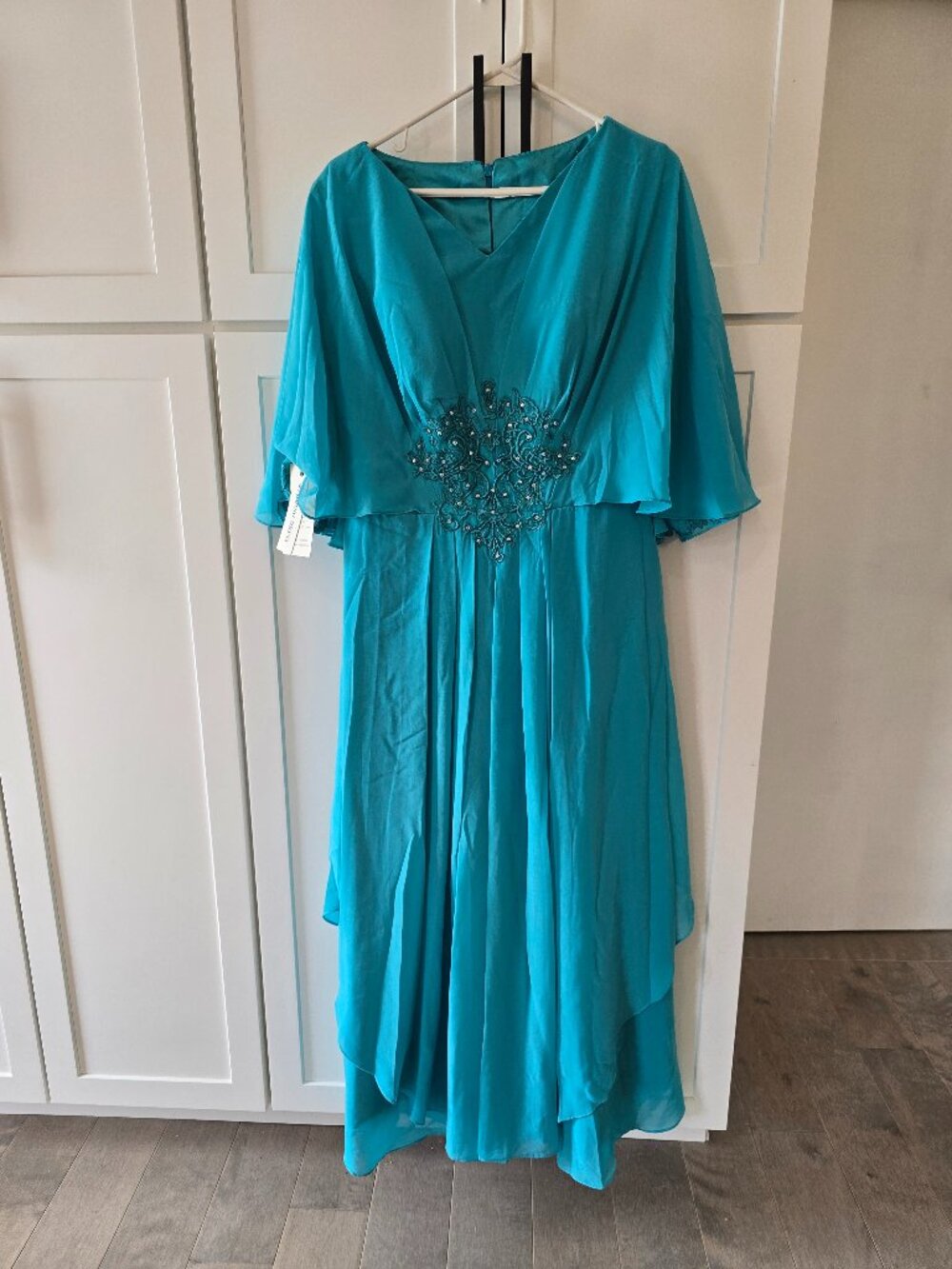 Ladies beaded dress Size 14W NWT blue teal half sleeve chiffon zipper back
